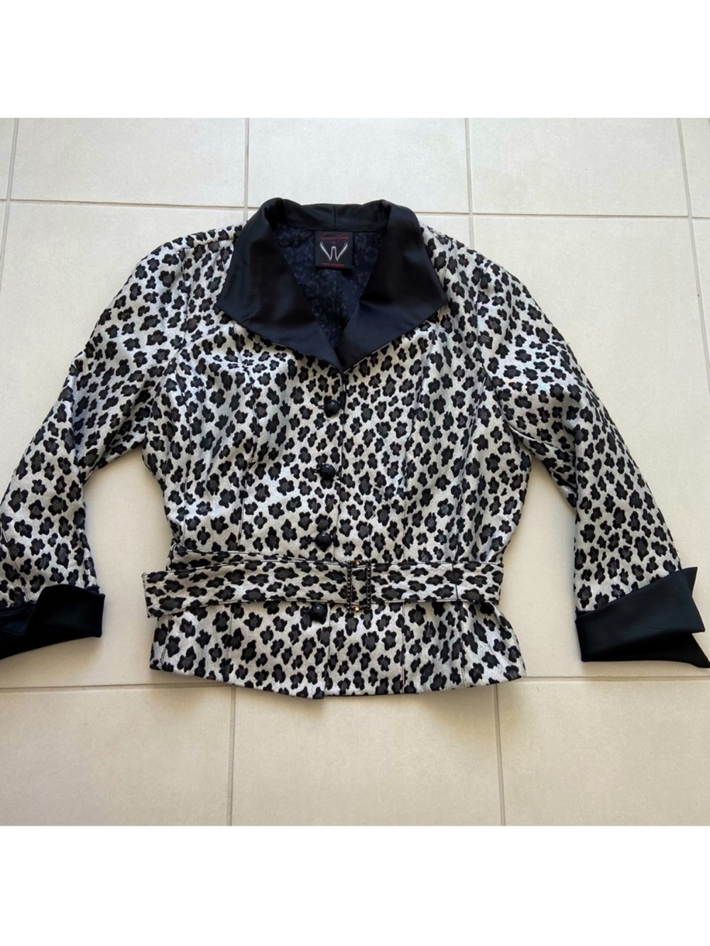 Vintage Veronique Young for W Silver Animal Print Belted Top – Glam | Fits US 8